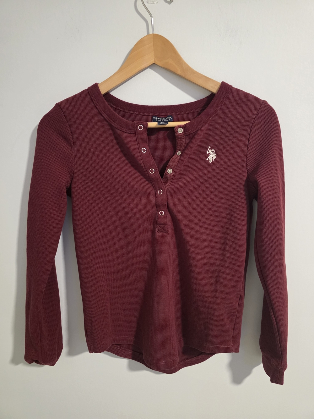 U.S. Polo Assn. Burgundy Waffle Knit Henley Top Size Small - Picture 2 of 10
